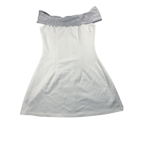 Womens Dress Sz M White Silver Sweetheart Neck Off the Shoulder Back Zip A-Line - Picture 1 of 11